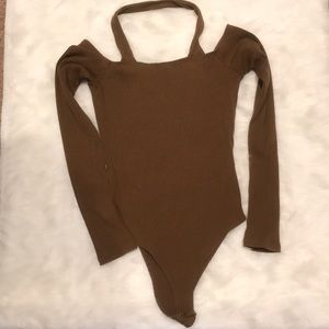 Around the neck (halter), long sleeve bodysuit 🦄